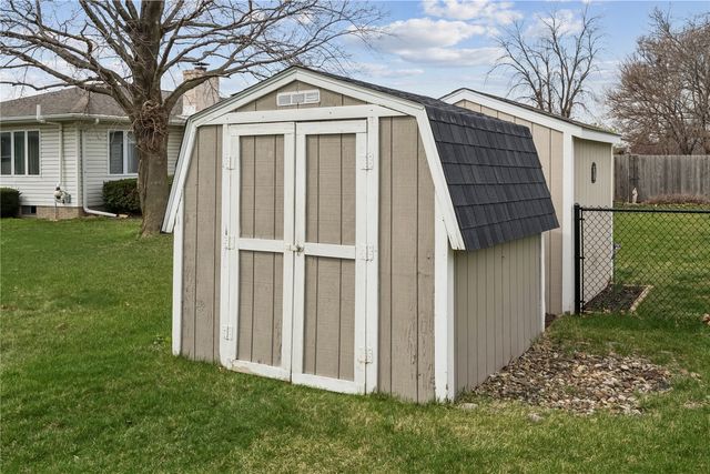 3435 25th Avenue, Marion, IA 52302