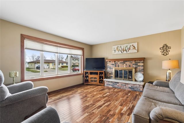 3435 25th Avenue, Marion, IA 52302