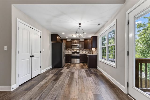 1880 Rains Road, Clarksville, TN 37042