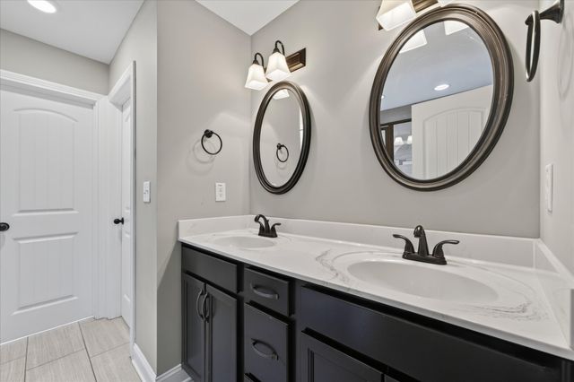 1880 Rains Road, Clarksville, TN 37042