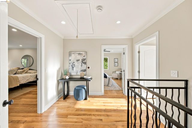 5056 Fairfax Ave, Oakland, CA 94601