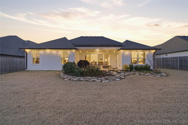 14145 S College Avenue, Bixby, OK 74008