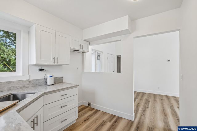 2360 Townsend Wy SE, Salem, OR 97301