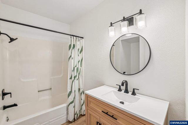 2360 Townsend Wy SE, Salem, OR 97301