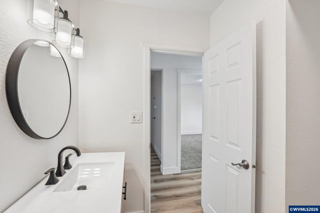 2360 Townsend Wy SE, Salem, OR 97301