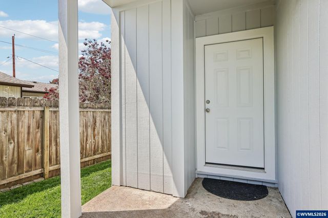 2360 Townsend Wy SE, Salem, OR 97301