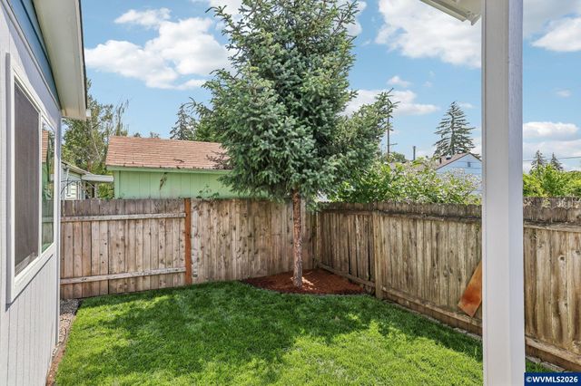 2360 Townsend Wy SE, Salem, OR 97301