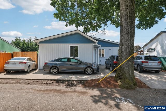 2360 Townsend Wy SE, Salem, OR 97301