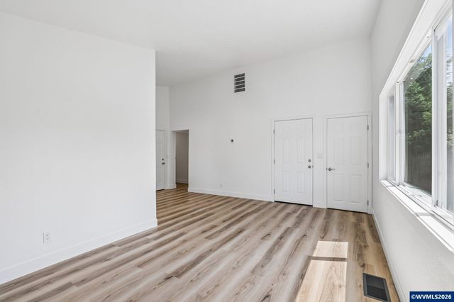 2360 Townsend Wy SE, Salem, OR 97301
