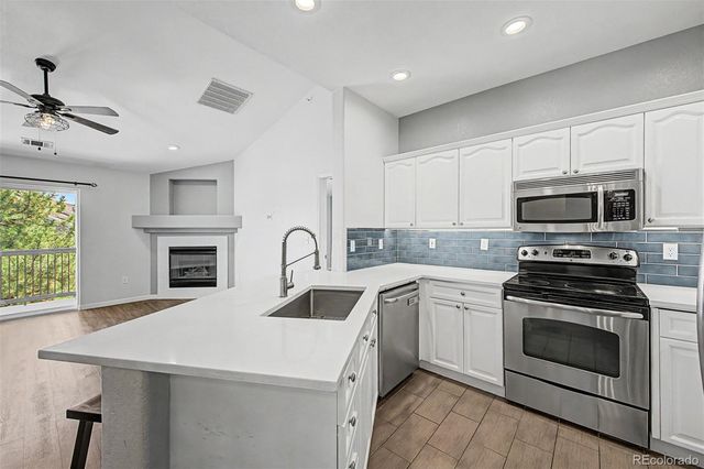 7429 S Alkire Street 306, Littleton, CO 80127