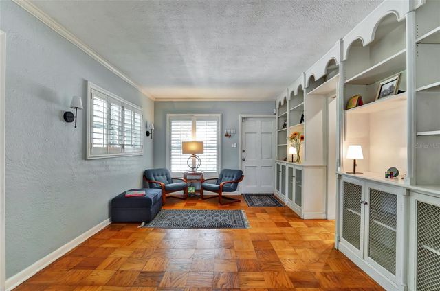 2403 S CHURCH AVENUE, Tampa, FL 33629