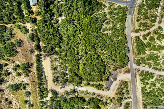 472 Stallion Estates Dr, Spring Branch, TX 78070