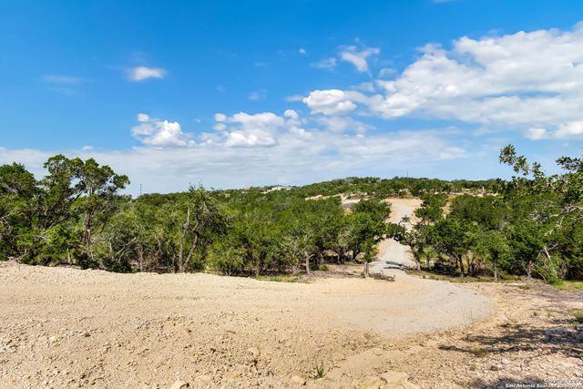 472 Stallion Estates Dr, Spring Branch, TX 78070