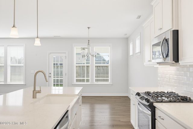 13 Meon Lane, Hampstead, NC 28443