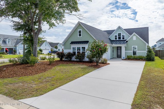 13 Meon Lane, Hampstead, NC 28443