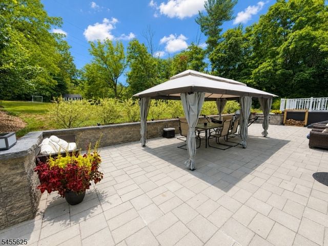 50 Mountain Ave, Warren Twp., NJ 07059