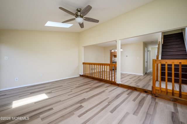 213 Longwood Drive 21-3, Englishtown, NJ 07726