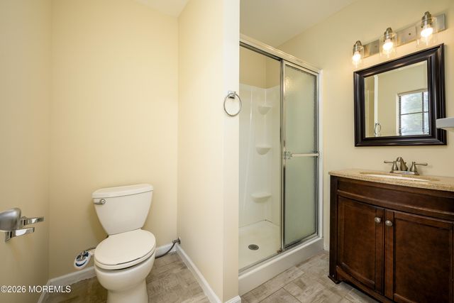 213 Longwood Drive 21-3, Englishtown, NJ 07726
