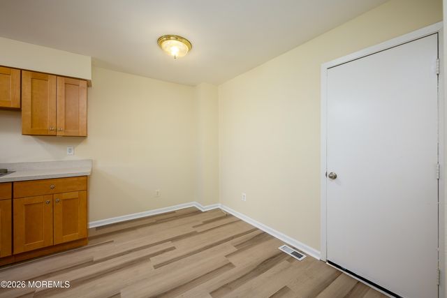 213 Longwood Drive 21-3, Englishtown, NJ 07726