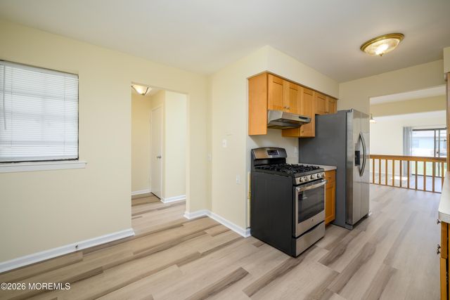 213 Longwood Drive 21-3, Englishtown, NJ 07726