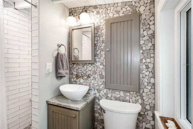 2537 ASHTON ROAD, Sarasota, FL 34231