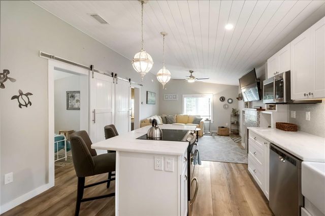 2537 ASHTON ROAD, Sarasota, FL 34231