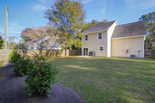 949 Dills Bluff Road, Charleston, SC 29412