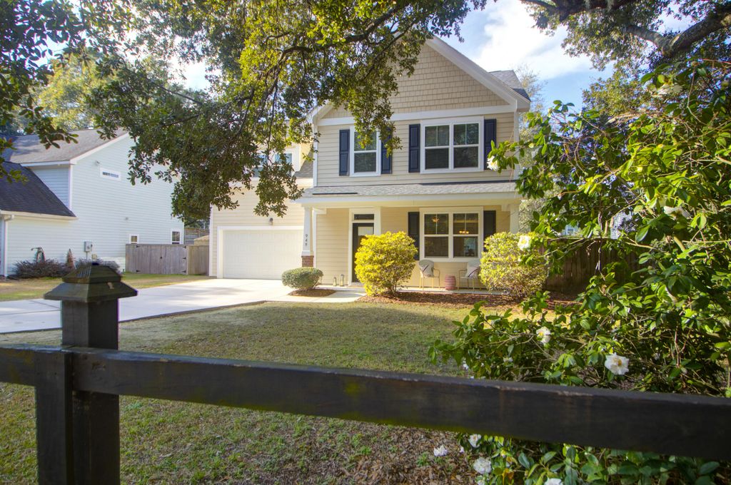 949 Dills Bluff Road, Charleston, SC 29412