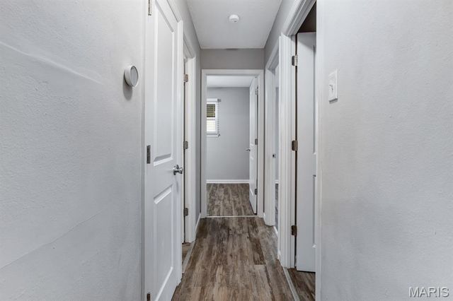 108 Hillsdale Drive, Ballwin, MO 63011