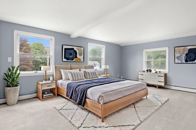 865 Salem St, Groveland, MA 01834