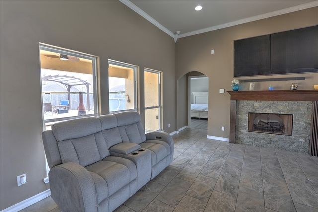 3814 Truxton Dr, Corpus Christi, TX 78414