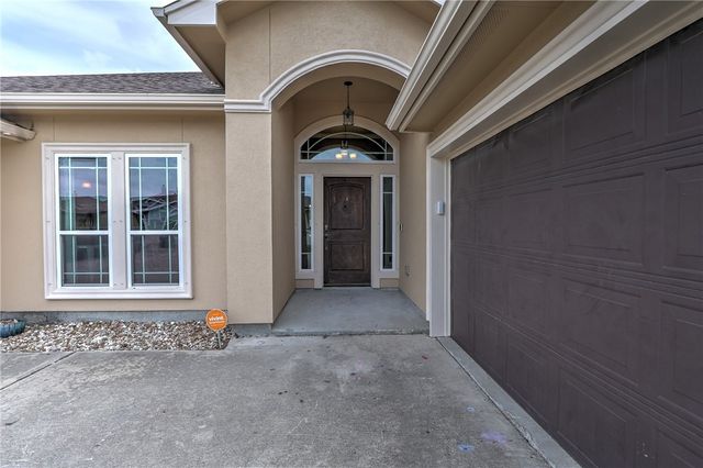 3814 Truxton Dr, Corpus Christi, TX 78414