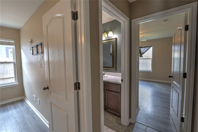 3814 Truxton Dr, Corpus Christi, TX 78414