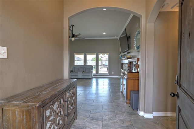 3814 Truxton Dr, Corpus Christi, TX 78414