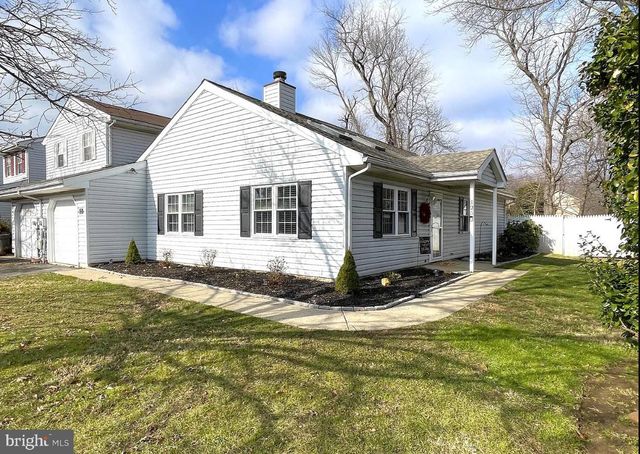 125 UPPER VALLEY LN, Newark, DE 19711