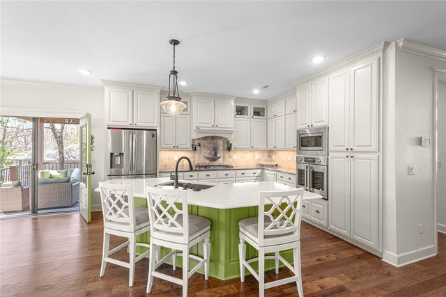 1 Fleming Circle, Bella Vista, AR 72714