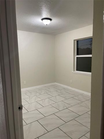 2519 Larchmont Drive, Mesquite, TX 75150