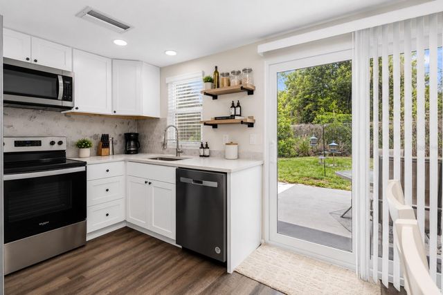 1032 ELAINE STREET, Venice, FL 34285