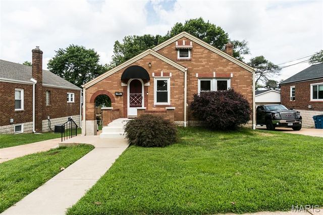 2367 Goodale Avenue, Overland, MO 63114