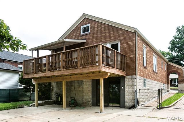 2367 Goodale Avenue, Overland, MO 63114