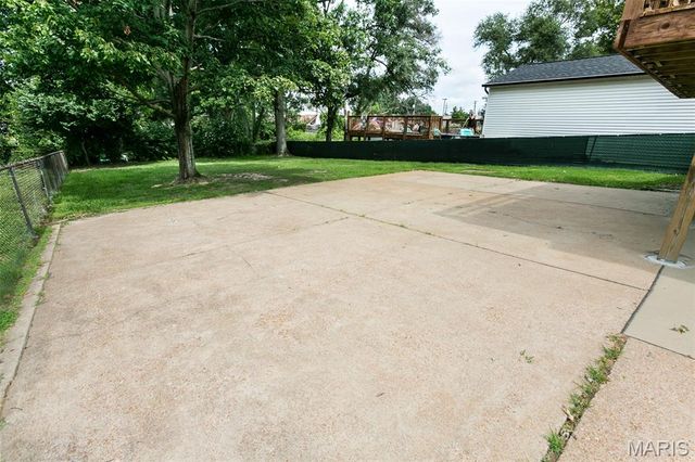 2367 Goodale Avenue, Overland, MO 63114