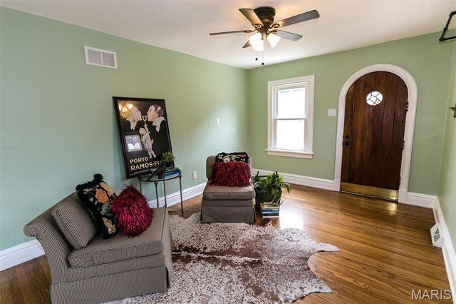2367 Goodale Avenue, Overland, MO 63114