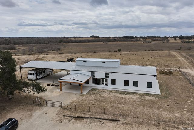 3169 SCHUETTIG, Poteet, TX 78065