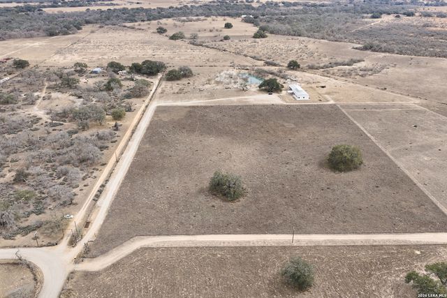 3169 SCHUETTIG, Poteet, TX 78065