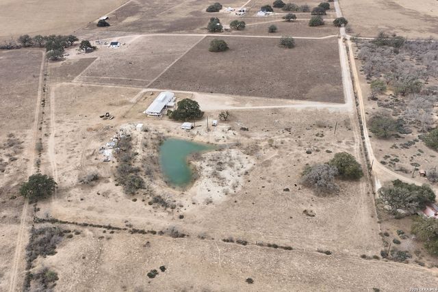 3169 SCHUETTIG, Poteet, TX 78065