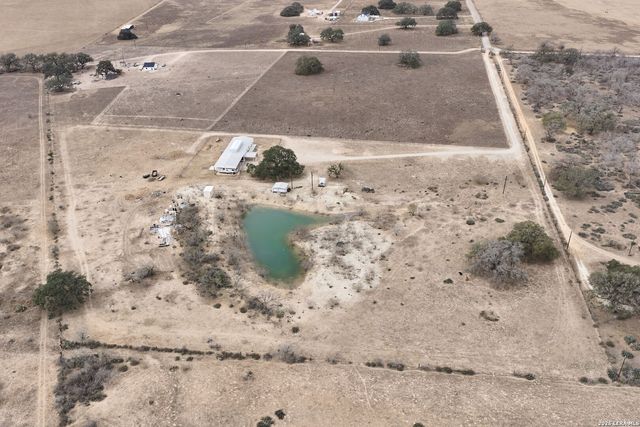 3169 SCHUETTIG, Poteet, TX 78065