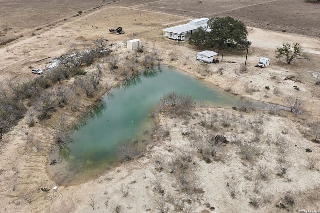 3169 SCHUETTIG, Poteet, TX 78065