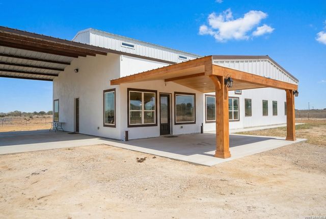 3169 SCHUETTIG, Poteet, TX 78065