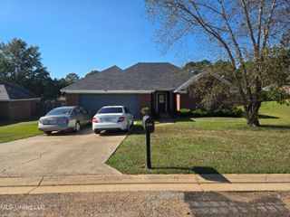 3208 Ryan Cove, Byram, MS 39272