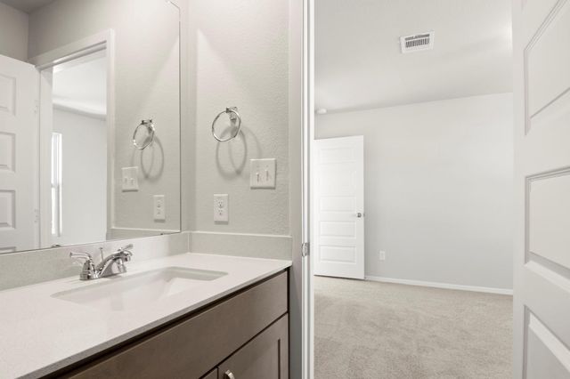 117 Summer DR, Elgin, TX 78621